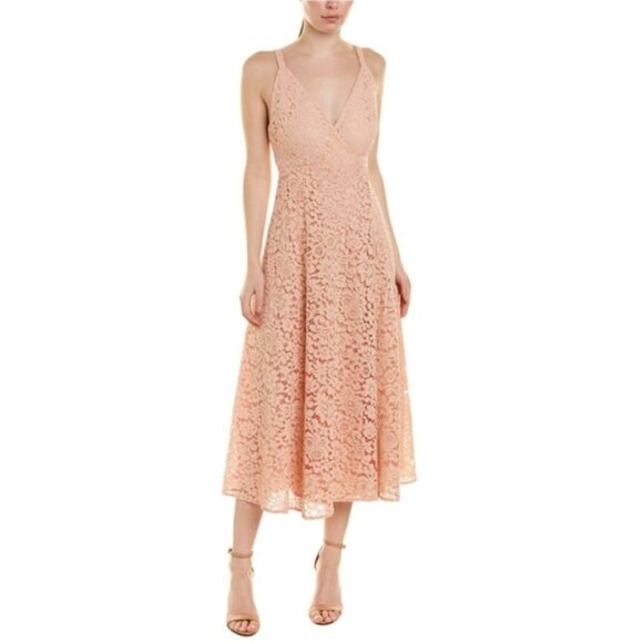 Bardot Dresses & Skirts - BARDOT Genoveve Lace Dress